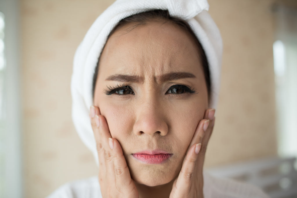 Simple Ideas to Handle Aging Process for Face & Eyelids